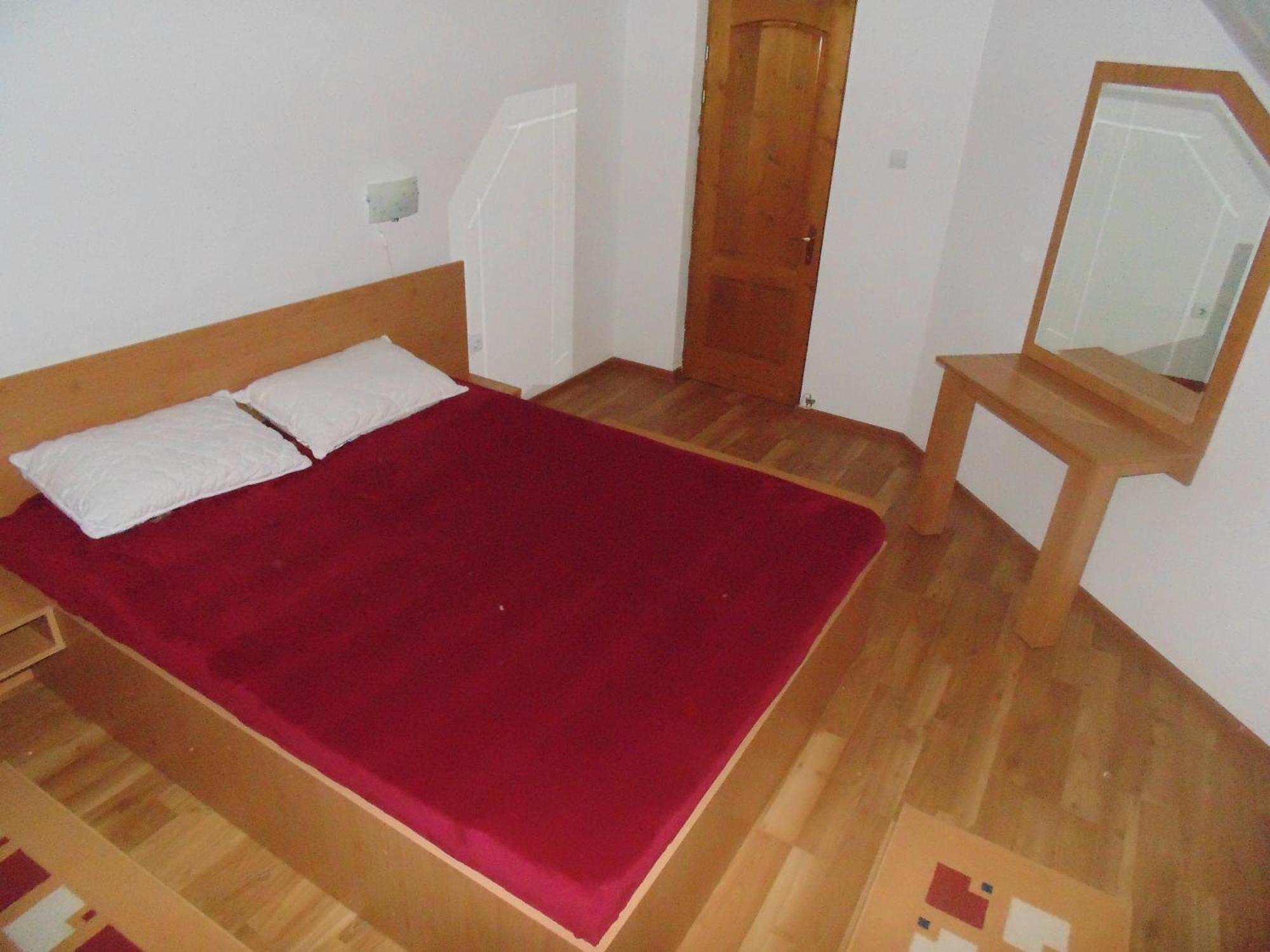 Hotel Casa Dancs Covasna Habitación foto